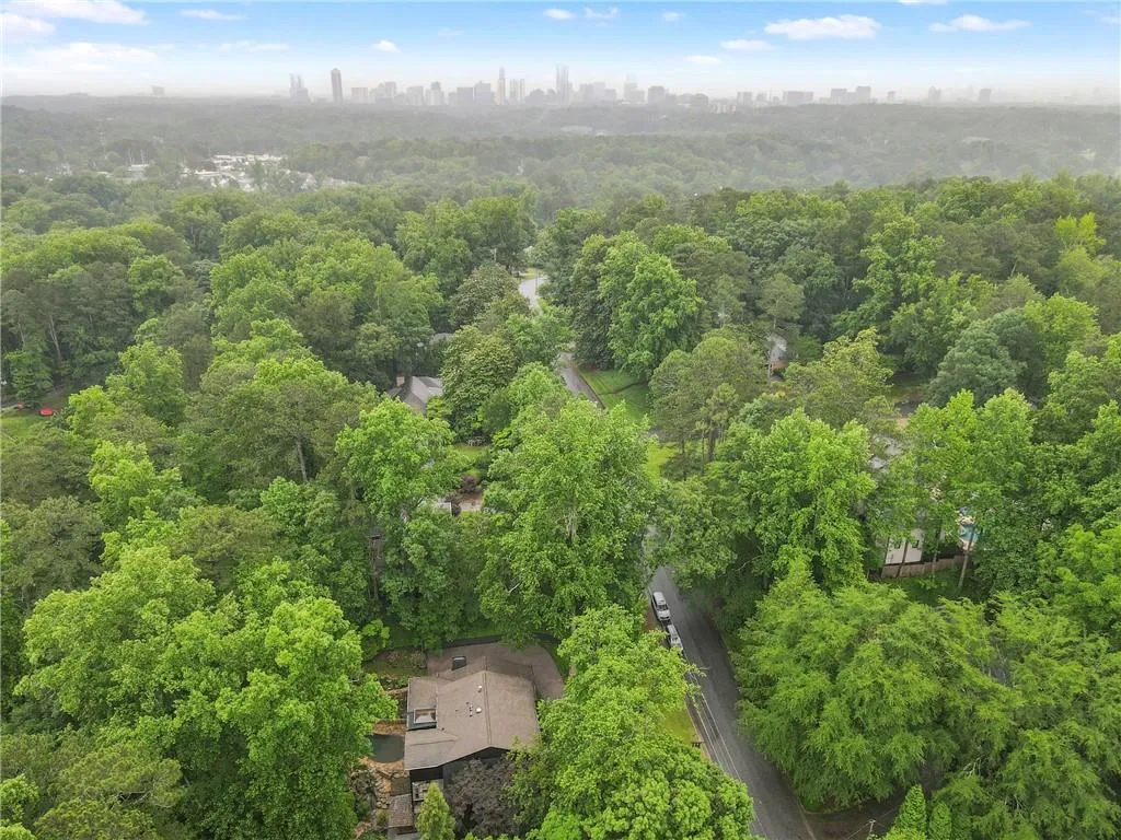 4601 Tall Pines Drive Nw, Atlanta, Georgia 30327, 5 Bedrooms Bedrooms, ,4 BathroomsBathrooms,Residential,For Sale,4601 Tall Pines Drive Nw,7585573