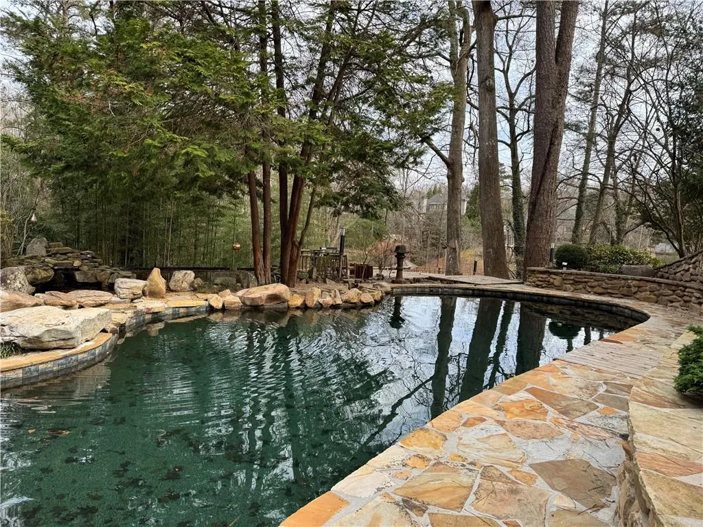 4601 Tall Pines Drive Nw, Atlanta, Georgia 30327, 5 Bedrooms Bedrooms, ,4 BathroomsBathrooms,Residential,For Sale,4601 Tall Pines Drive Nw,7585573