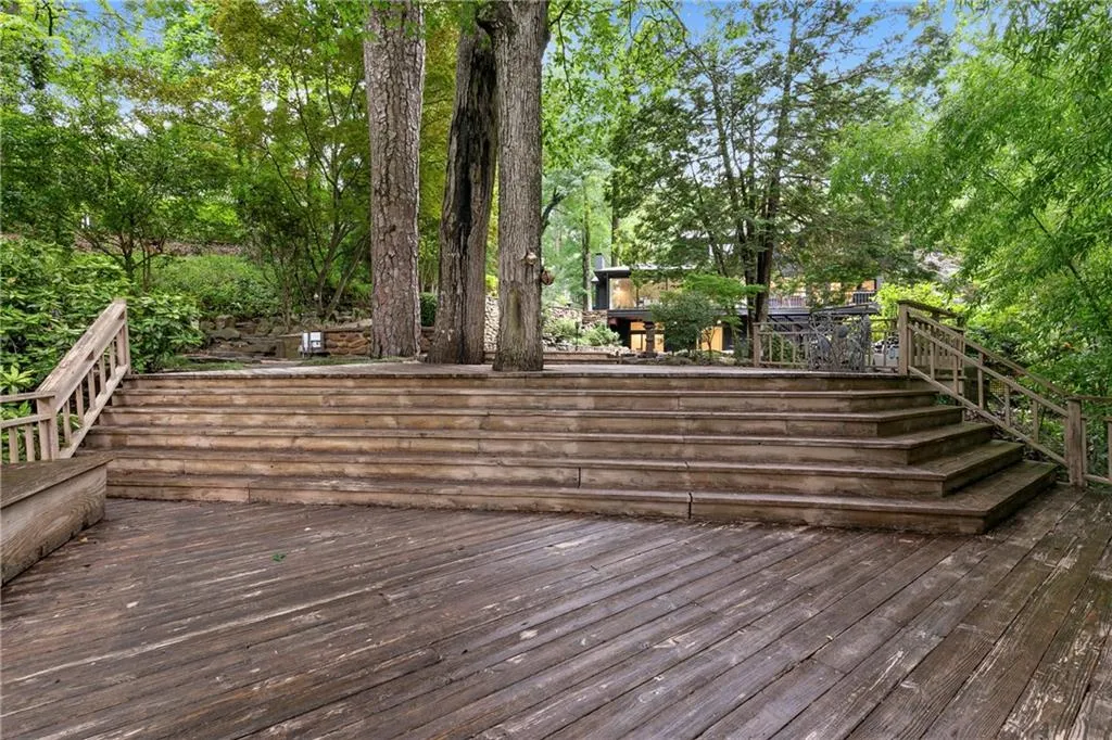 4601 Tall Pines Drive Nw, Atlanta, Georgia 30327, 5 Bedrooms Bedrooms, ,4 BathroomsBathrooms,Residential,For Sale,4601 Tall Pines Drive Nw,7585573