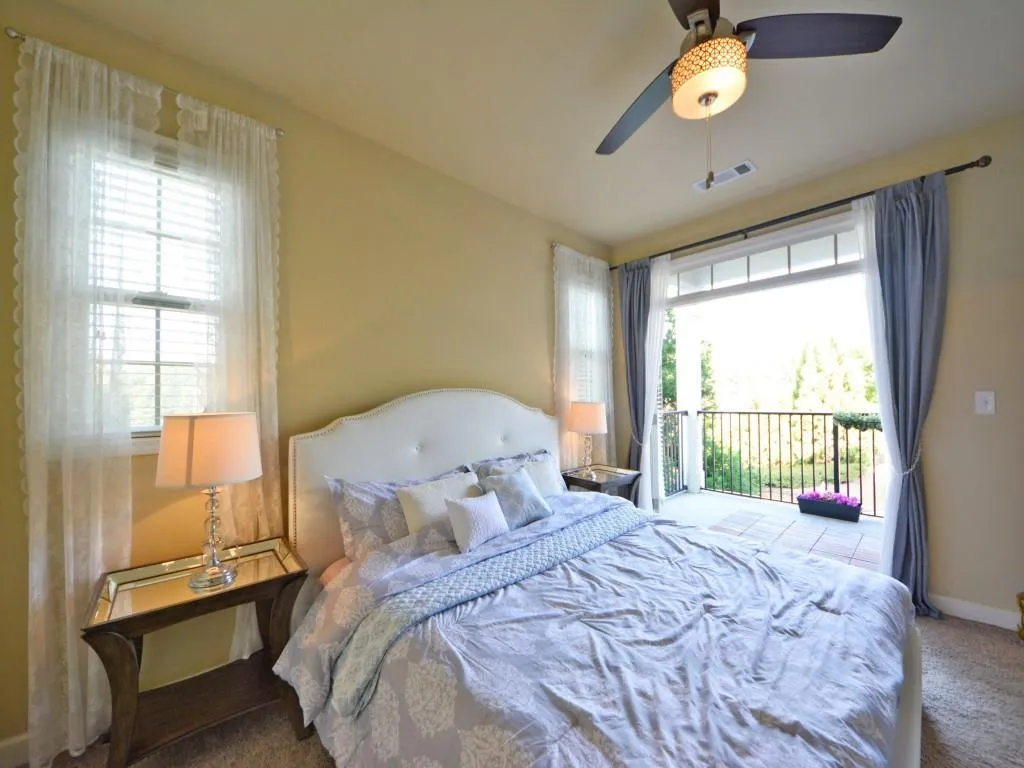 7265 Glisten Avenue Unit 117, Sandy Springs, Georgia 30328, 2 Bedrooms Bedrooms, ,2 BathroomsBathrooms,Residential,Sold,7265 Glisten Avenue Unit 117,5774434