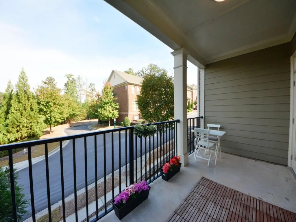7265 Glisten Avenue Unit 117, Sandy Springs, Georgia 30328, 2 Bedrooms Bedrooms, ,2 BathroomsBathrooms,Residential,Sold,7265 Glisten Avenue Unit 117,5774434