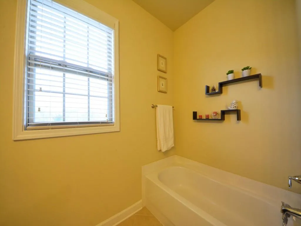 7265 Glisten Avenue Unit 117, Sandy Springs, Georgia 30328, 2 Bedrooms Bedrooms, ,2 BathroomsBathrooms,Residential,Sold,7265 Glisten Avenue Unit 117,5774434