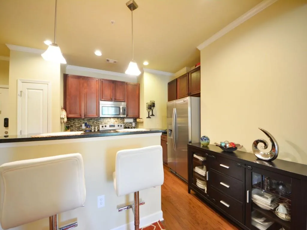 7265 Glisten Avenue Unit 117, Sandy Springs, Georgia 30328, 2 Bedrooms Bedrooms, ,2 BathroomsBathrooms,Residential,Sold,7265 Glisten Avenue Unit 117,5774434