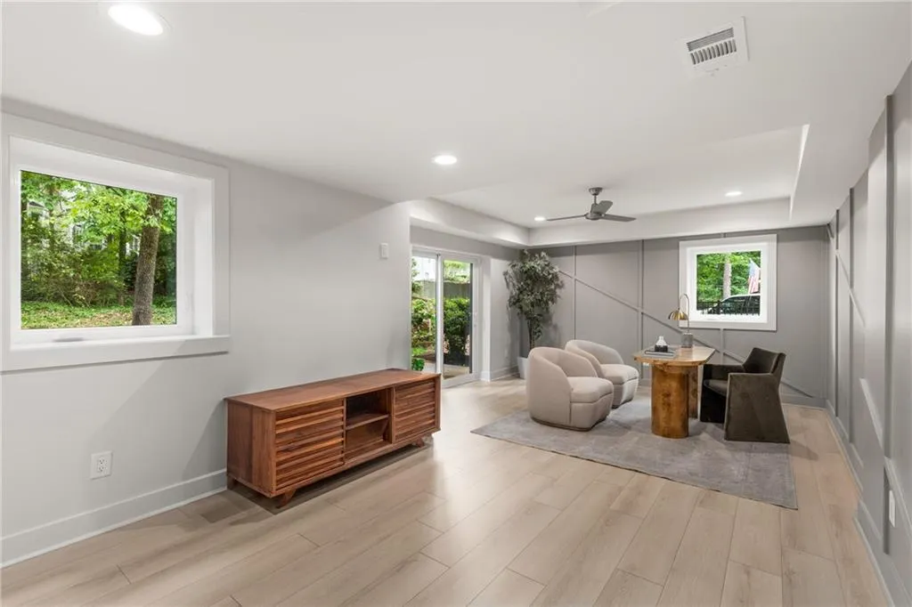 6476 Whispering Trail, Sandy Springs, Georgia 30328, 5 Bedrooms Bedrooms, ,3 BathroomsBathrooms,Residential,Sold,6476 Whispering Trail,7382647 6476 Whispering Trail, Sandy Springs, Georgia 30328, 5 Bedrooms Bedrooms, ,3 BathroomsBathrooms,Residential,Sold,6476 Whispering Trail,7382647