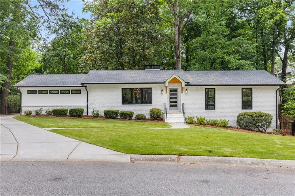 6476 Whispering Trail, Sandy Springs, Georgia 30328, 5 Bedrooms Bedrooms, ,3 BathroomsBathrooms,Residential,Sold,6476 Whispering Trail,7382647 6476 Whispering Trail, Sandy Springs, Georgia 30328, 5 Bedrooms Bedrooms, ,3 BathroomsBathrooms,Residential,Sold,6476 Whispering Trail,7382647