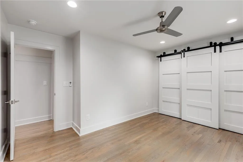 6476 Whispering Trail, Sandy Springs, Georgia 30328, 5 Bedrooms Bedrooms, ,3 BathroomsBathrooms,Residential,Sold,6476 Whispering Trail,7382647 6476 Whispering Trail, Sandy Springs, Georgia 30328, 5 Bedrooms Bedrooms, ,3 BathroomsBathrooms,Residential,Sold,6476 Whispering Trail,7382647