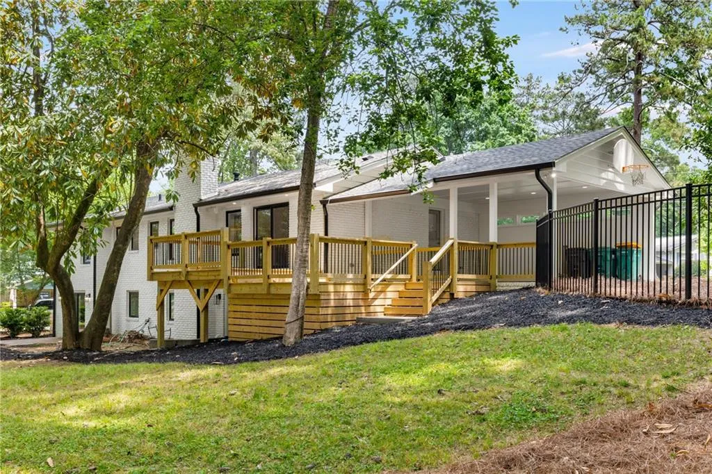 6476 Whispering Trail, Sandy Springs, Georgia 30328, 5 Bedrooms Bedrooms, ,3 BathroomsBathrooms,Residential,Sold,6476 Whispering Trail,7382647 6476 Whispering Trail, Sandy Springs, Georgia 30328, 5 Bedrooms Bedrooms, ,3 BathroomsBathrooms,Residential,Sold,6476 Whispering Trail,7382647