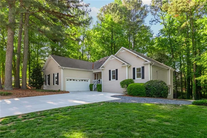 6011 Crabapple Way, Powder Springs, Georgia 30127