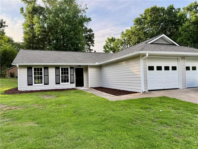 2060 Darrel Lane, Lawrenceville, Georgia 30046