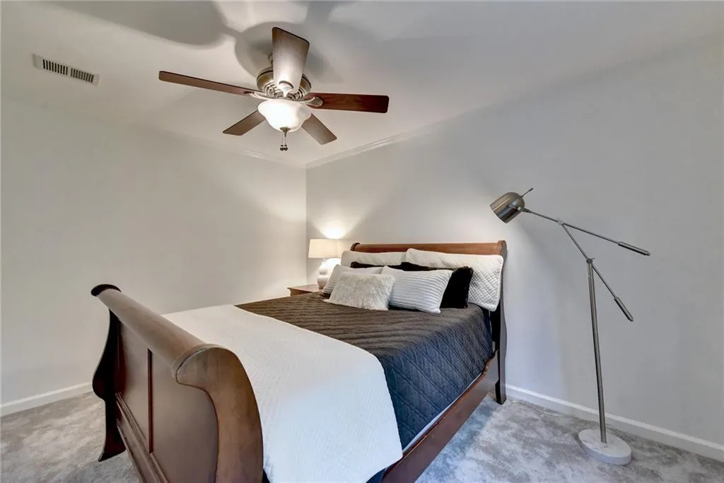 307 Bainbridge Drive, Atlanta, Georgia 30327, 2 Bedrooms Bedrooms, ,2 BathroomsBathrooms,Residential,Sold,307 Bainbridge Drive,6703311