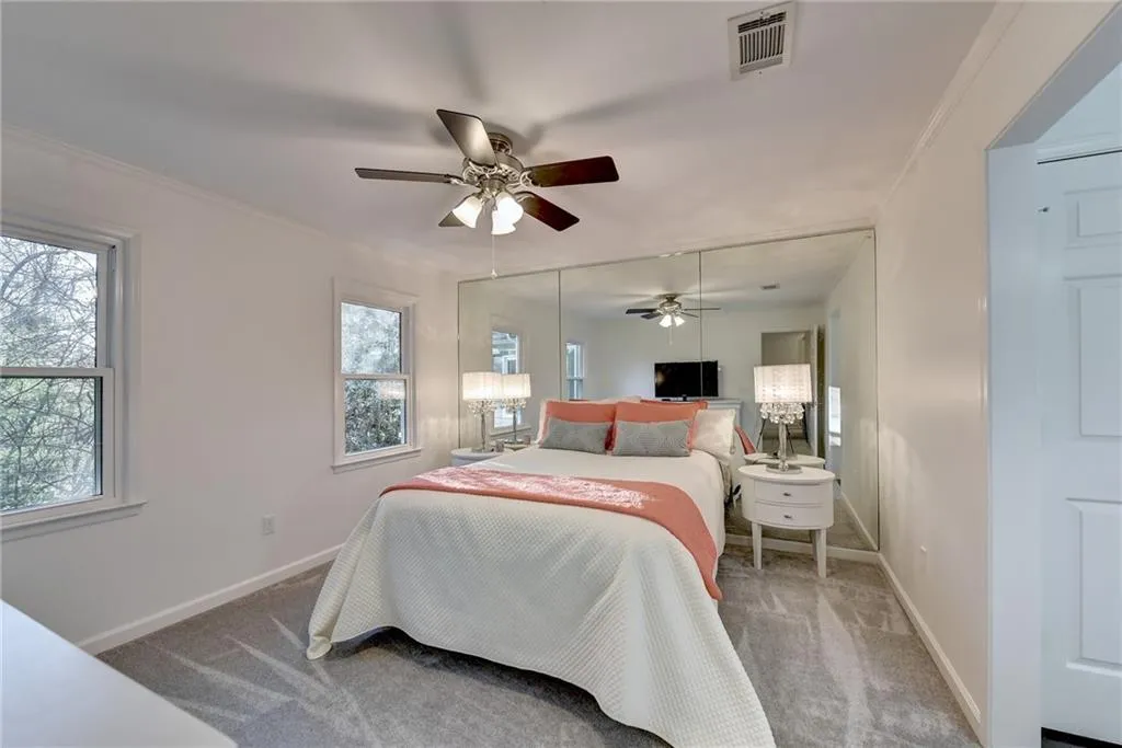 307 Bainbridge Drive, Atlanta, Georgia 30327, 2 Bedrooms Bedrooms, ,2 BathroomsBathrooms,Residential,Sold,307 Bainbridge Drive,6703311