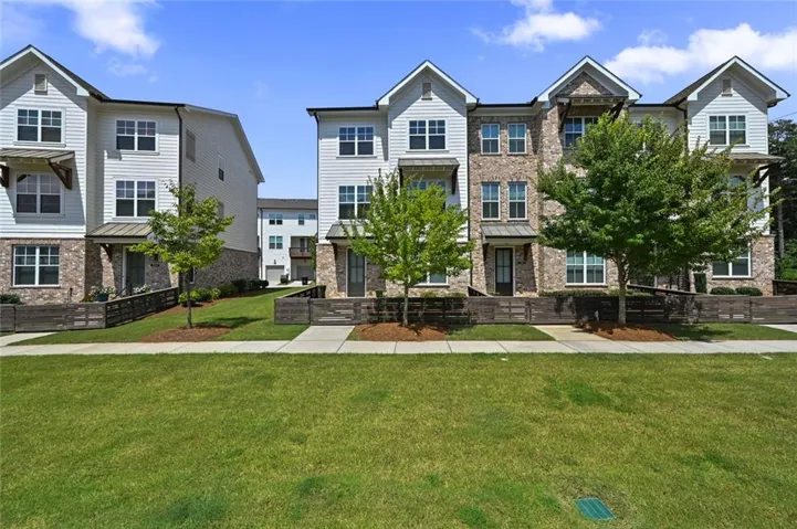 3352 Acorn Harvest Lane, Suwanee, Georgia 30024