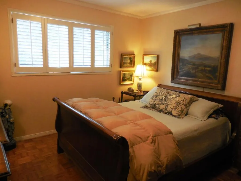 5400 Roswell Road Unit P-3, Sandy Springs, Georgia 30342, 2 Bedrooms Bedrooms, ,1 BathroomBathrooms,Residential,Sold,5400 Roswell Road Unit P-3,5722800