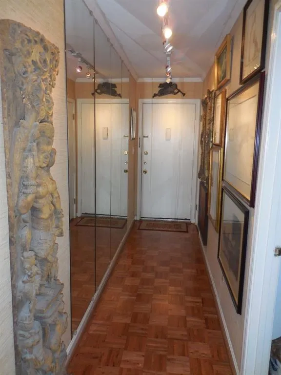 5400 Roswell Road Unit P-3, Sandy Springs, Georgia 30342, 2 Bedrooms Bedrooms, ,1 BathroomBathrooms,Residential,Sold,5400 Roswell Road Unit P-3,5722800