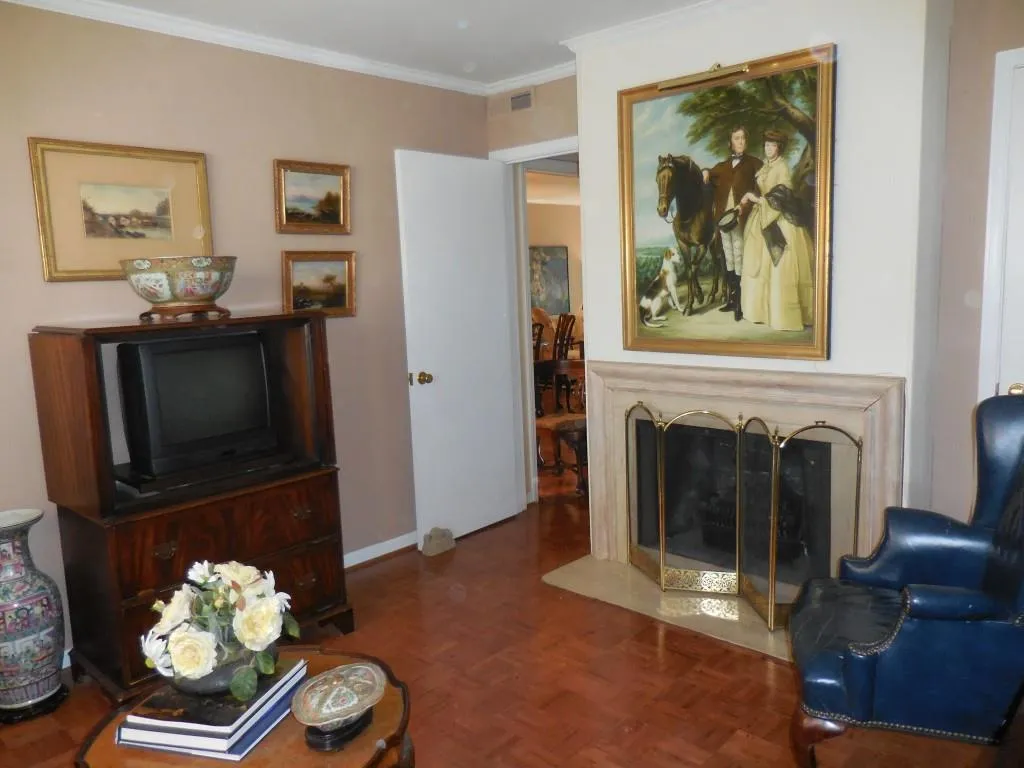 5400 Roswell Road Unit P-3, Sandy Springs, Georgia 30342, 2 Bedrooms Bedrooms, ,1 BathroomBathrooms,Residential,Sold,5400 Roswell Road Unit P-3,5722800