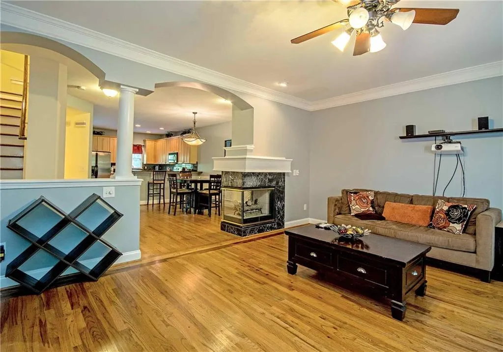 1200 Wing Street Unit 2, Sandy Springs, Georgia 30350, 3 Bedrooms Bedrooms, ,3 BathroomsBathrooms,Residential,Sold,1200 Wing Street Unit 2,5748743