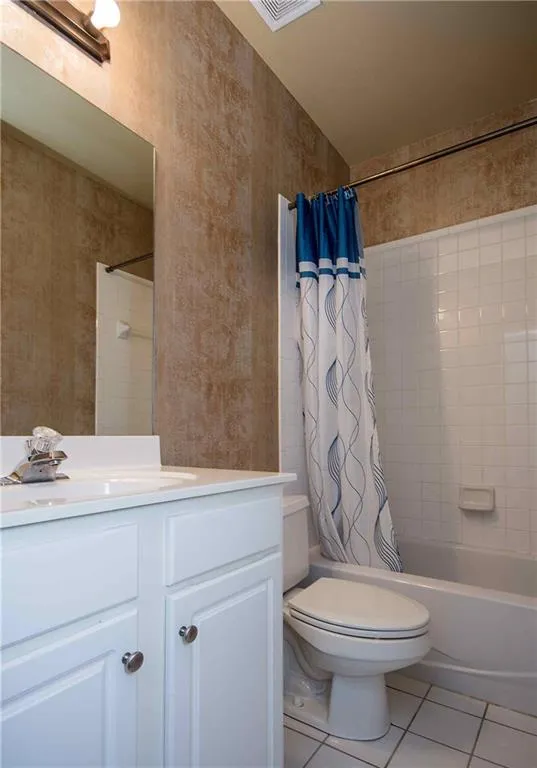 1200 Wing Street Unit 2, Sandy Springs, Georgia 30350, 3 Bedrooms Bedrooms, ,3 BathroomsBathrooms,Residential,Sold,1200 Wing Street Unit 2,5748743