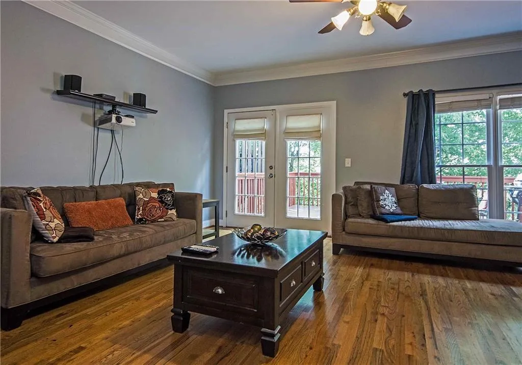 1200 Wing Street Unit 2, Sandy Springs, Georgia 30350, 3 Bedrooms Bedrooms, ,3 BathroomsBathrooms,Residential,Sold,1200 Wing Street Unit 2,5748743