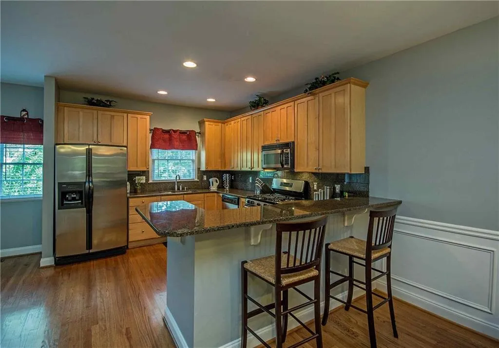 1200 Wing Street Unit 2, Sandy Springs, Georgia 30350, 3 Bedrooms Bedrooms, ,3 BathroomsBathrooms,Residential,Sold,1200 Wing Street Unit 2,5748743