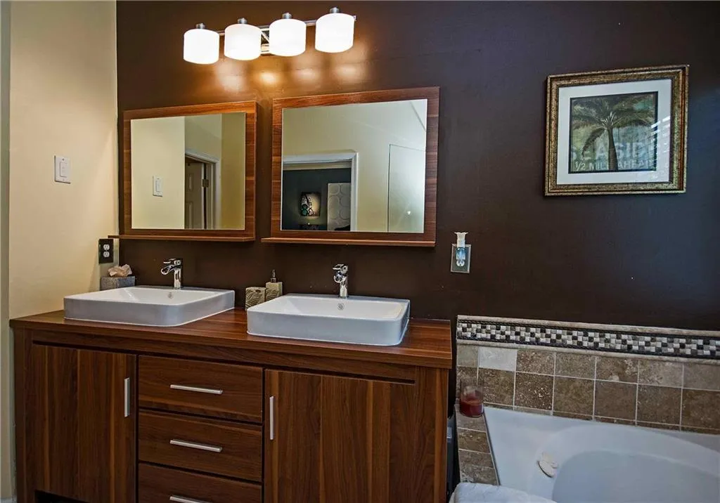 1200 Wing Street Unit 2, Sandy Springs, Georgia 30350, 3 Bedrooms Bedrooms, ,3 BathroomsBathrooms,Residential,Sold,1200 Wing Street Unit 2,5748743