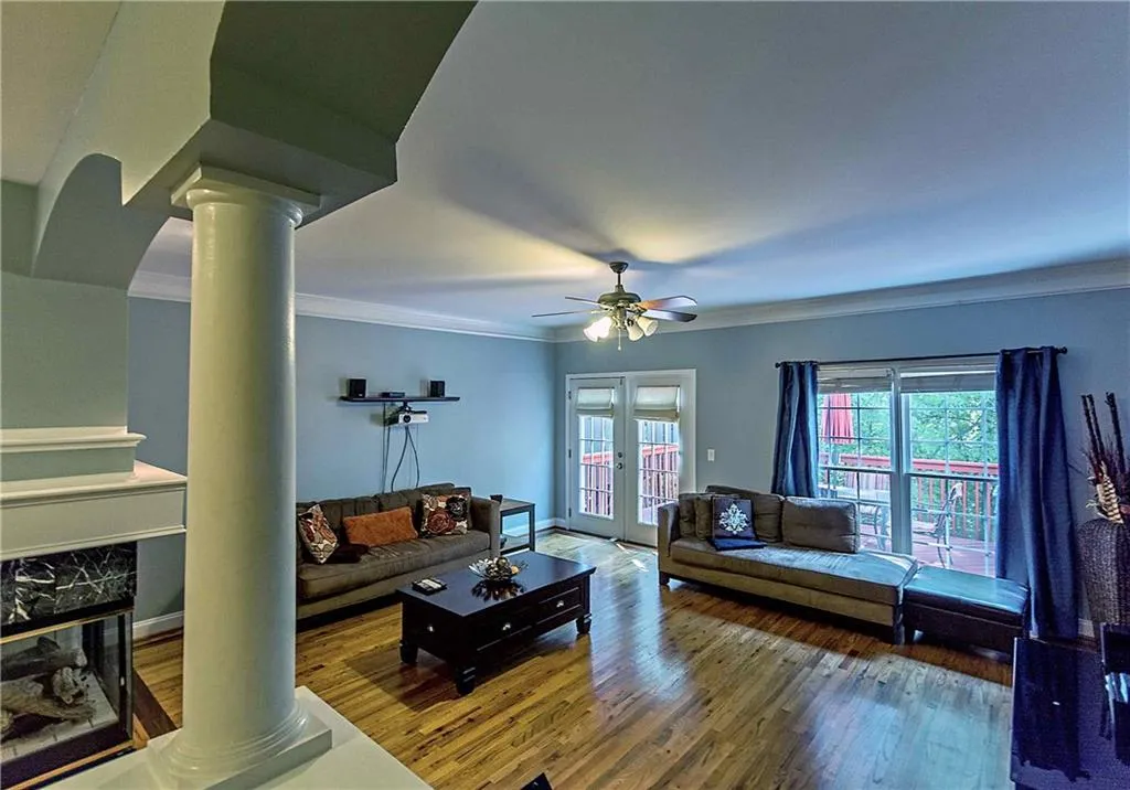 1200 Wing Street Unit 2, Sandy Springs, Georgia 30350, 3 Bedrooms Bedrooms, ,3 BathroomsBathrooms,Residential,Sold,1200 Wing Street Unit 2,5748743