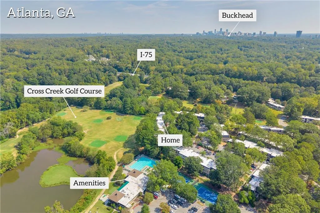40 Chaumont Square Nw, Atlanta, Georgia 30327, 2 Bedrooms Bedrooms, ,2 BathroomsBathrooms,Residential,For Sale,40 Chaumont Square Nw,7648940
