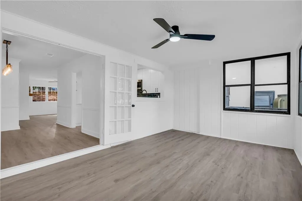 40 Chaumont Square Nw, Atlanta, Georgia 30327, 2 Bedrooms Bedrooms, ,2 BathroomsBathrooms,Residential,For Sale,40 Chaumont Square Nw,7648940