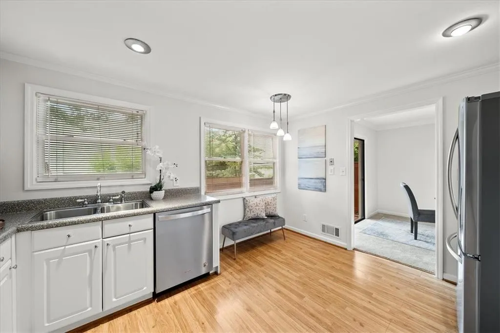 68 Basswood Circle, Atlanta, Georgia 30328, 3 Bedrooms Bedrooms, ,3 BathroomsBathrooms,Residential,Sold,68 Basswood Circle,7405227