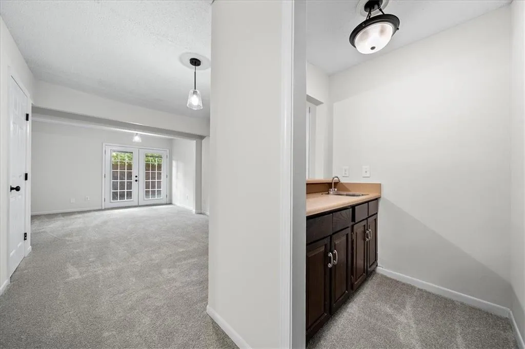 68 Basswood Circle, Atlanta, Georgia 30328, 3 Bedrooms Bedrooms, ,3 BathroomsBathrooms,Residential,Sold,68 Basswood Circle,7405227