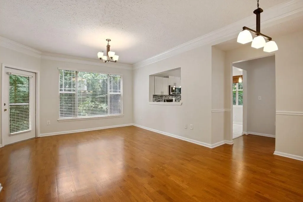 5559 Glenridge Drive Unit 2207, Atlanta, Georgia 30342, 2 Bedrooms Bedrooms, ,2 BathroomsBathrooms,Residential,Sold,5559 Glenridge Drive Unit 2207,6942241