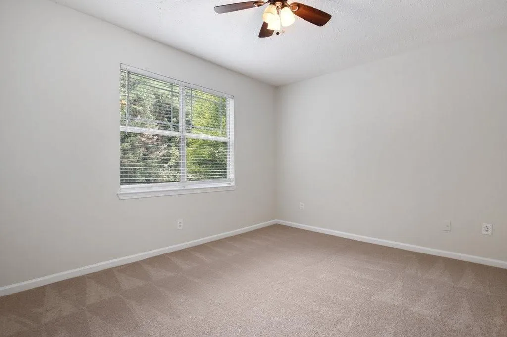 5559 Glenridge Drive Unit 2207, Atlanta, Georgia 30342, 2 Bedrooms Bedrooms, ,2 BathroomsBathrooms,Residential,Sold,5559 Glenridge Drive Unit 2207,6942241