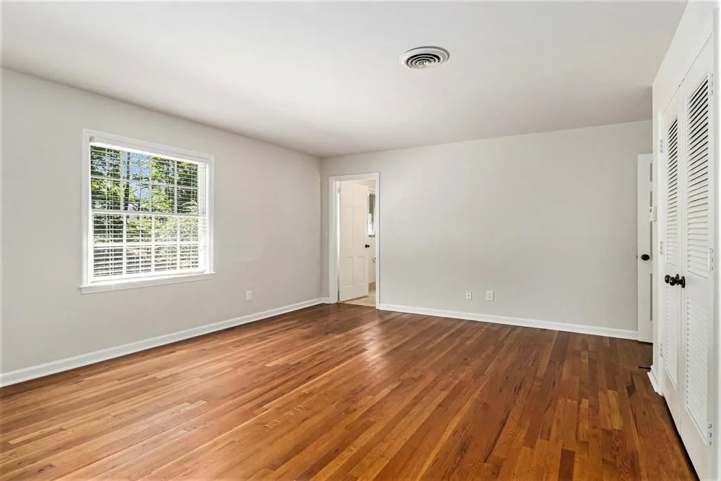 7345 Hunters Branch Drive, Sandy Springs, Georgia 30328, 4 Bedrooms Bedrooms, ,2 BathroomsBathrooms,Residential,Sold,7345 Hunters Branch Drive,7411173