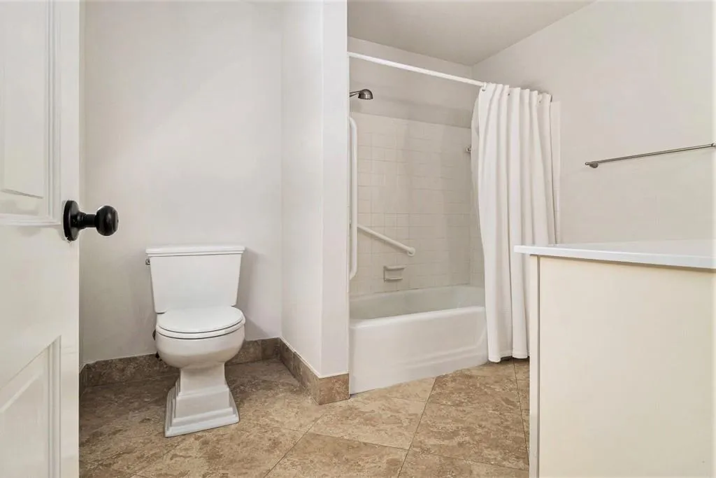 7345 Hunters Branch Drive, Sandy Springs, Georgia 30328, 4 Bedrooms Bedrooms, ,2 BathroomsBathrooms,Residential,Sold,7345 Hunters Branch Drive,7411173