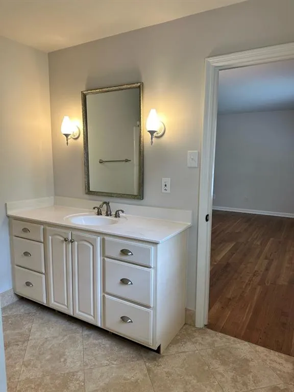 7345 Hunters Branch Drive, Sandy Springs, Georgia 30328, 4 Bedrooms Bedrooms, ,2 BathroomsBathrooms,Residential,Sold,7345 Hunters Branch Drive,7411173