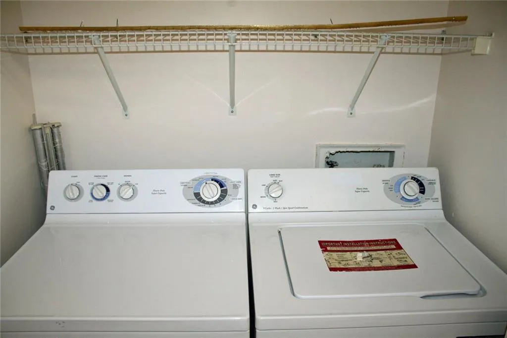 750 Dalrymple Road Unit I2, Atlanta, Georgia 30328, 3 Bedrooms Bedrooms, ,2 BathroomsBathrooms,Residential,Sold,750 Dalrymple Road Unit I2,5945155