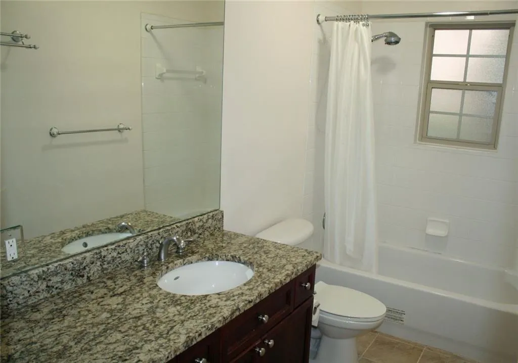 750 Dalrymple Road Unit I2, Atlanta, Georgia 30328, 3 Bedrooms Bedrooms, ,2 BathroomsBathrooms,Residential,Sold,750 Dalrymple Road Unit I2,5945155