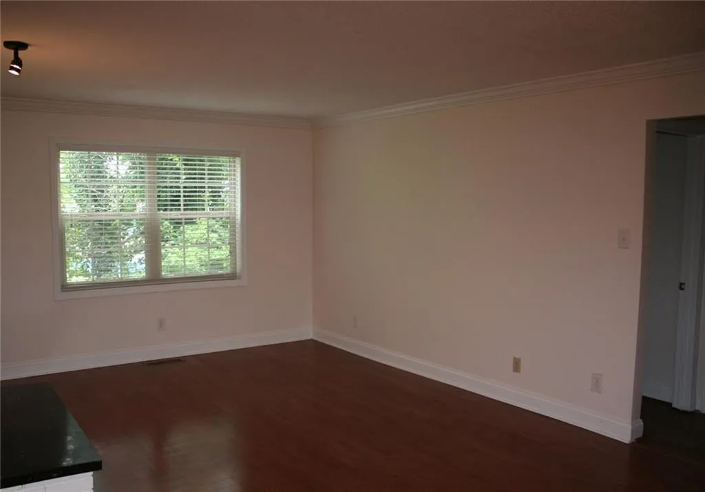 750 Dalrymple Road Unit I2, Atlanta, Georgia 30328, 3 Bedrooms Bedrooms, ,2 BathroomsBathrooms,Residential,Sold,750 Dalrymple Road Unit I2,5945155