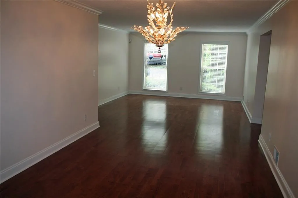 750 Dalrymple Road Unit I2, Atlanta, Georgia 30328, 3 Bedrooms Bedrooms, ,2 BathroomsBathrooms,Residential,Sold,750 Dalrymple Road Unit I2,5945155