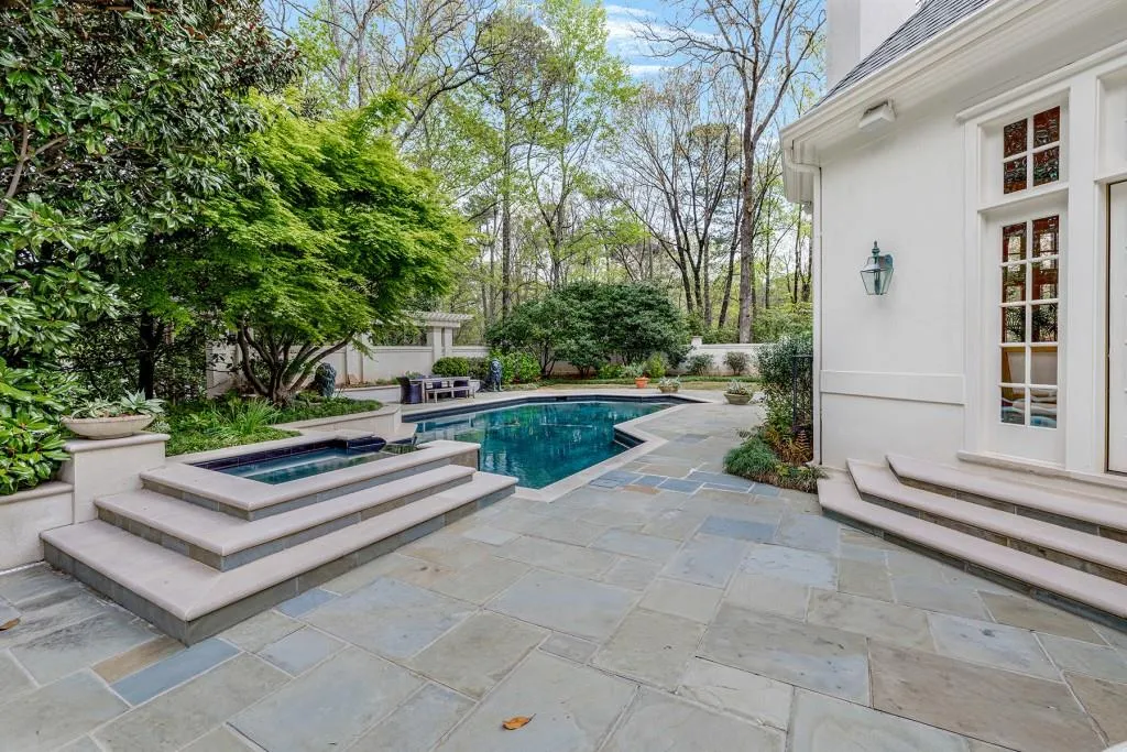5096 Long Island Drive Nw, Atlanta, Georgia 30327, 5 Bedrooms Bedrooms, ,5 BathroomsBathrooms,Residential,Sold,5096 Long Island Drive Nw,7032052