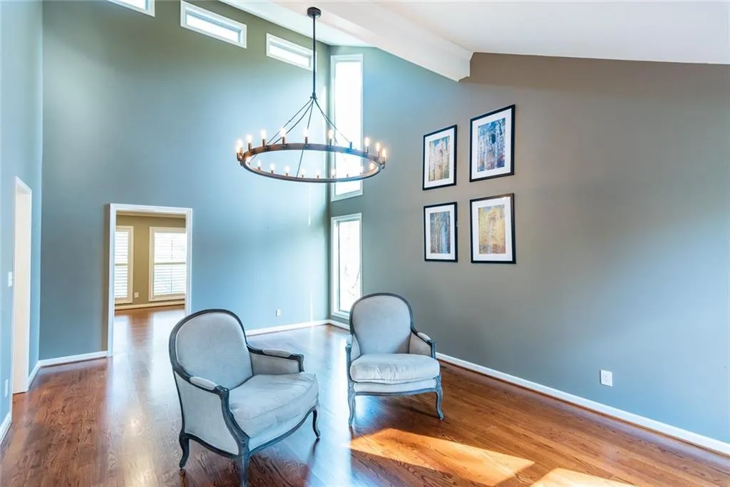 5095 Nesbit Ferry Lane, Sandy Springs, Georgia 30350, 4 Bedrooms Bedrooms, ,3 BathroomsBathrooms,Residential,Sold,5095 Nesbit Ferry Lane,7185955