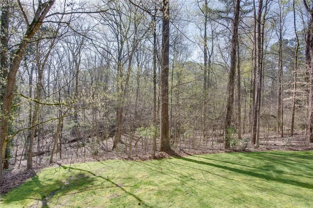 5095 Nesbit Ferry Lane, Sandy Springs, Georgia 30350, 4 Bedrooms Bedrooms, ,3 BathroomsBathrooms,Residential,Sold,5095 Nesbit Ferry Lane,7185955