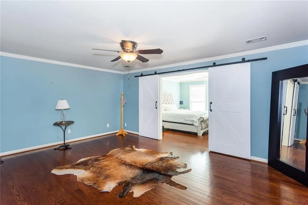 5095 Nesbit Ferry Lane, Sandy Springs, Georgia 30350, 4 Bedrooms Bedrooms, ,3 BathroomsBathrooms,Residential,Sold,5095 Nesbit Ferry Lane,7185955