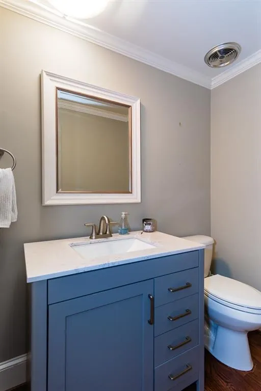 5095 Nesbit Ferry Lane, Sandy Springs, Georgia 30350, 4 Bedrooms Bedrooms, ,3 BathroomsBathrooms,Residential,Sold,5095 Nesbit Ferry Lane,7185955