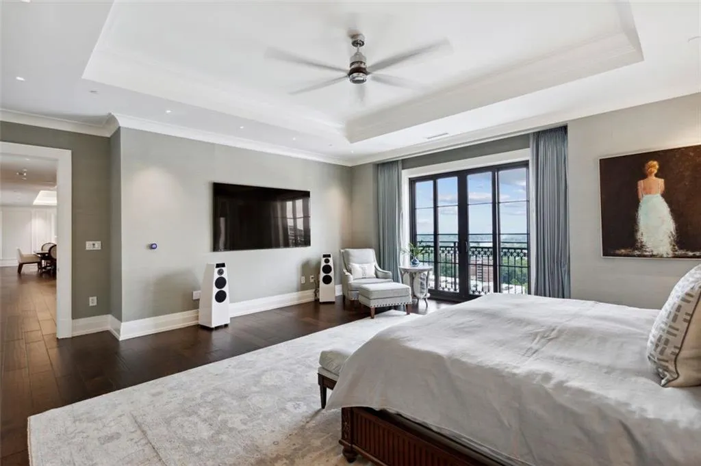 88 W Paces Ferry Road Nw Unit 2140, Atlanta, Georgia 30305, 2 Bedrooms Bedrooms, ,2 BathroomsBathrooms,Residential,For Sale,88 W Paces Ferry Road Nw Unit 2140,7641996