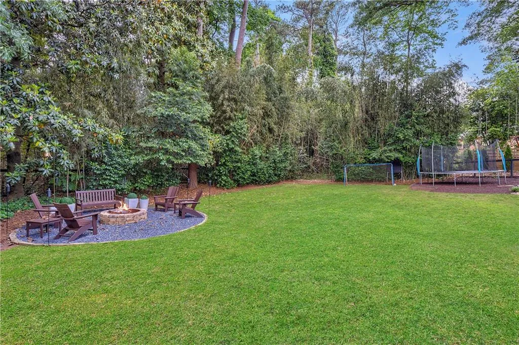 305 Montevallo Drive, Atlanta, Georgia 30342, 4 Bedrooms Bedrooms, ,3 BathroomsBathrooms,Residential,Sold,305 Montevallo Drive,7573266