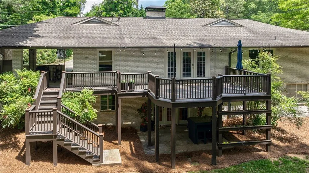 305 Montevallo Drive, Atlanta, Georgia 30342, 4 Bedrooms Bedrooms, ,3 BathroomsBathrooms,Residential,Sold,305 Montevallo Drive,7573266