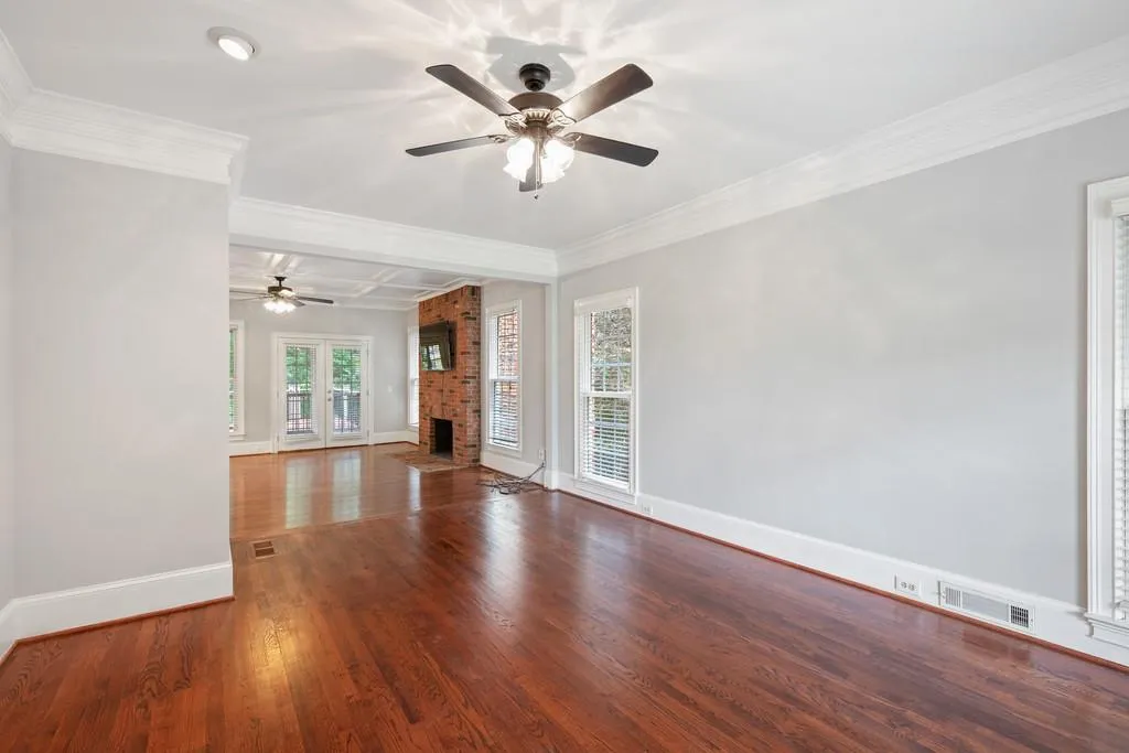 7590 S Spalding Lake Drive, Sandy Springs, Georgia 30350, 5 Bedrooms Bedrooms, ,4 BathroomsBathrooms,Residential,Sold,7590 S Spalding Lake Drive,6591308