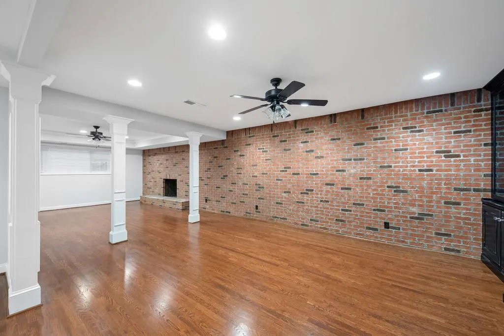 7590 S Spalding Lake Drive, Sandy Springs, Georgia 30350, 5 Bedrooms Bedrooms, ,4 BathroomsBathrooms,Residential,Sold,7590 S Spalding Lake Drive,6591308