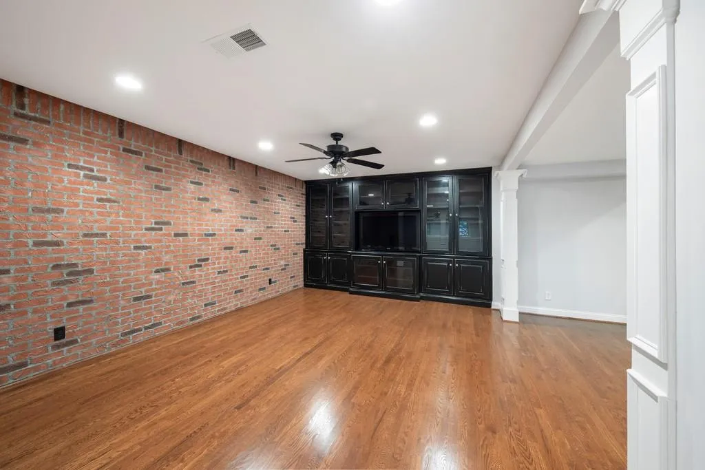7590 S Spalding Lake Drive, Sandy Springs, Georgia 30350, 5 Bedrooms Bedrooms, ,4 BathroomsBathrooms,Residential,Sold,7590 S Spalding Lake Drive,6591308