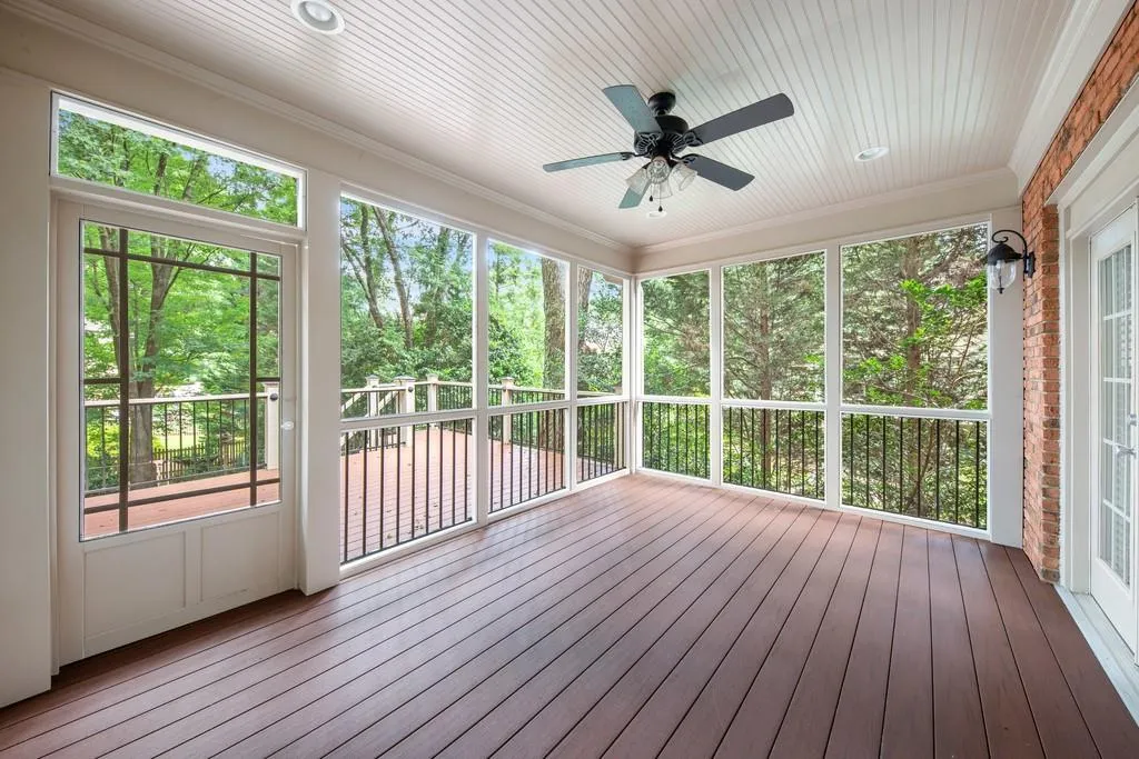 7590 S Spalding Lake Drive, Sandy Springs, Georgia 30350, 5 Bedrooms Bedrooms, ,4 BathroomsBathrooms,Residential,Sold,7590 S Spalding Lake Drive,6591308